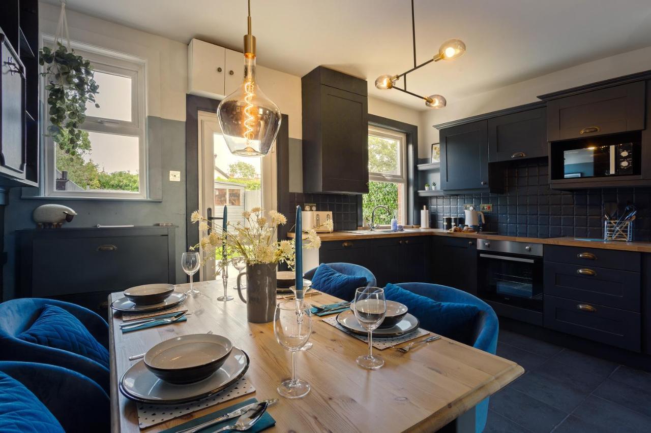 Stylish Romantic Country Escape Near Chester Christleton Экстерьер фото
